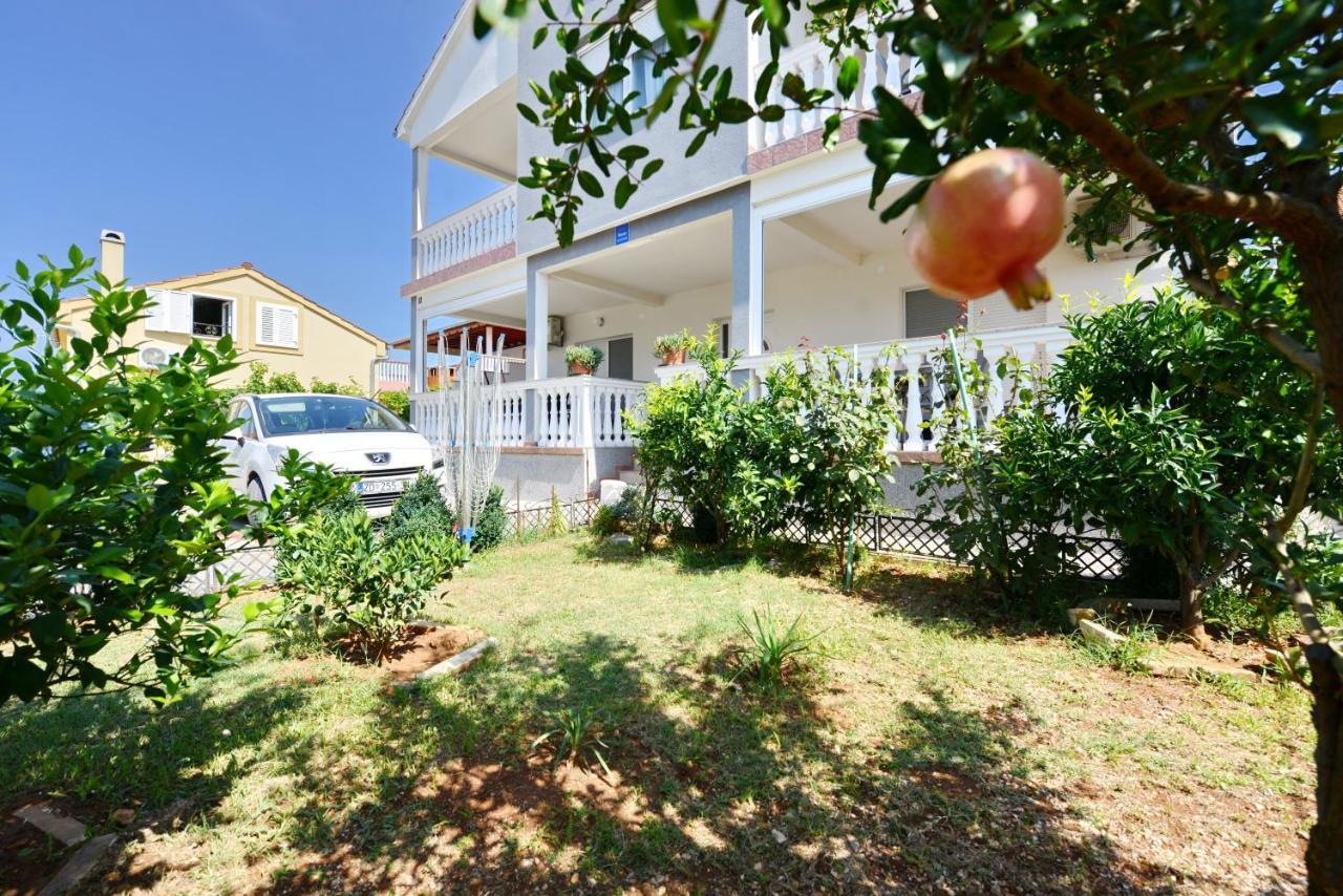 Apartmani L&R Bibinje Bagian luar foto