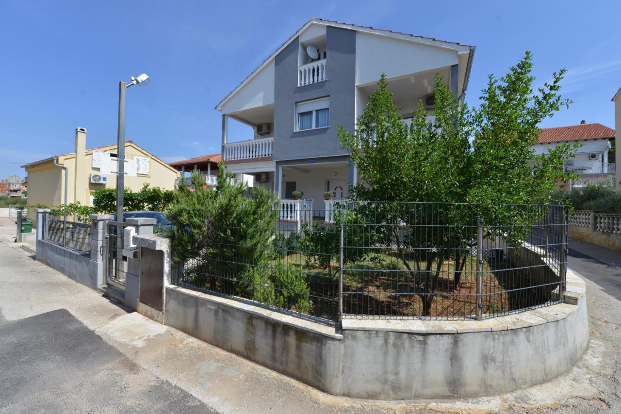 Apartmani L&R Bibinje Bagian luar foto