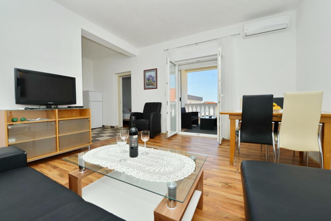 Apartmani L&R Bibinje Bagian luar foto