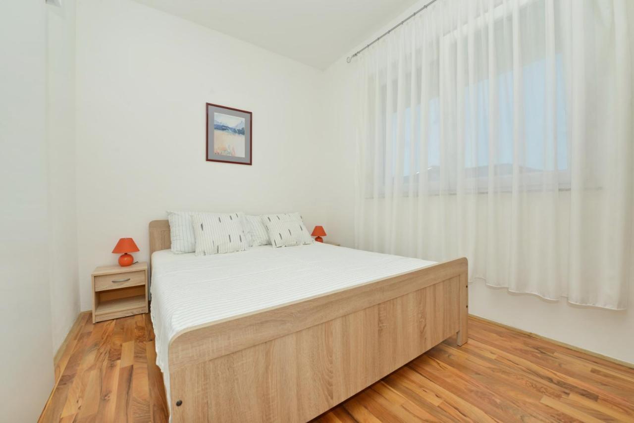 Apartmani L&R Bibinje Bagian luar foto